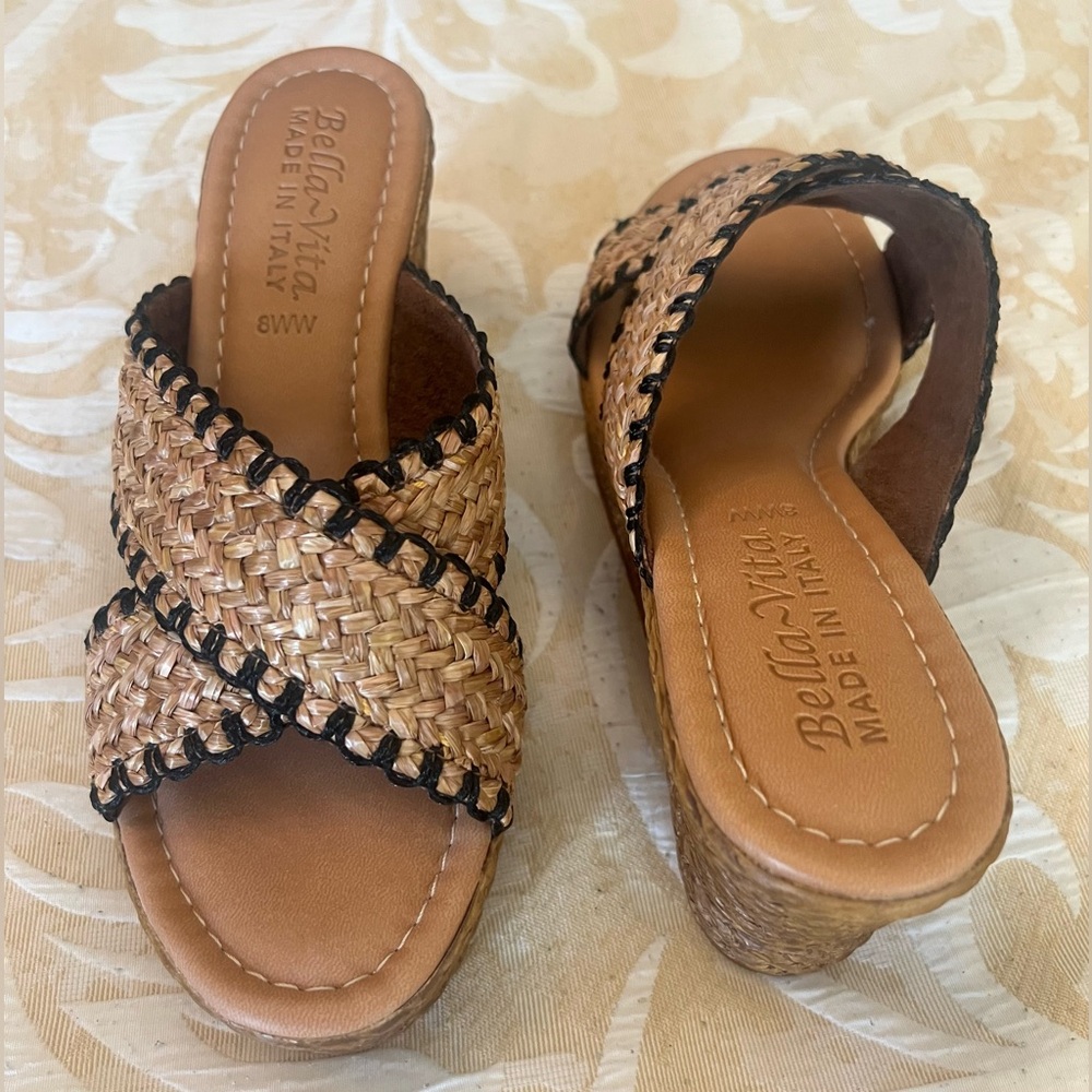 Bella Vita Tan and Black Wedge Sandals, Size 8WW!